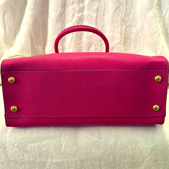 Michael Kors Hamilton Fuschia large leather tote - Picture 3 of 10